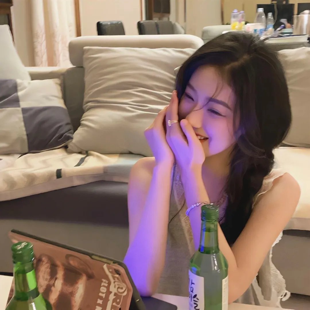 献给检察官的玫瑰花在线观看封面