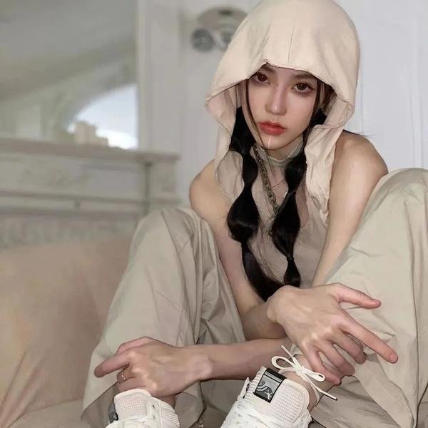 带着婆婆嫁在线观看封面